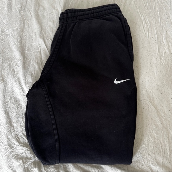 Nike Other - Nike Men’s Black Sweat Pants